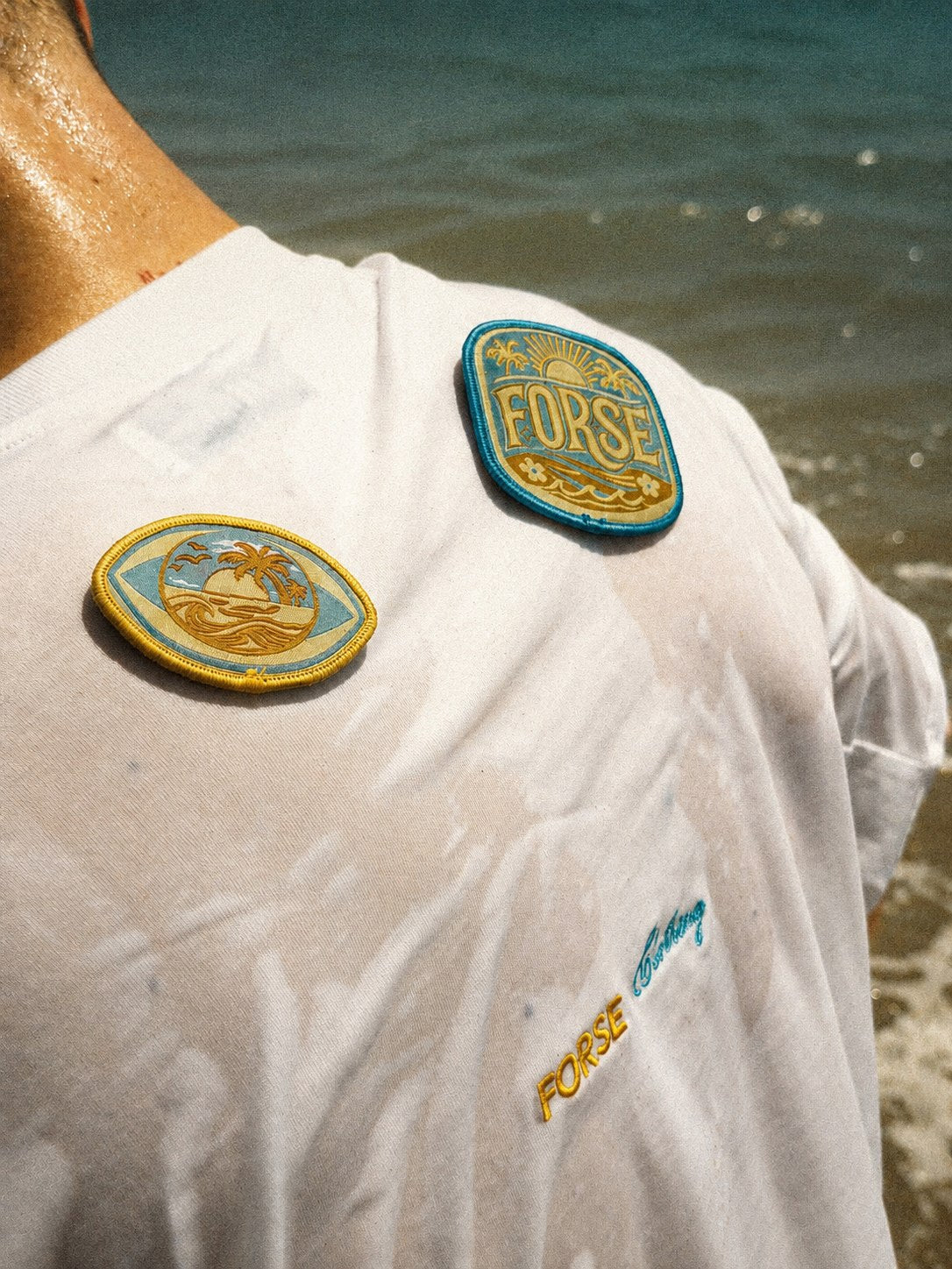 Campana SEE THE SEA, parches sobre camiseta