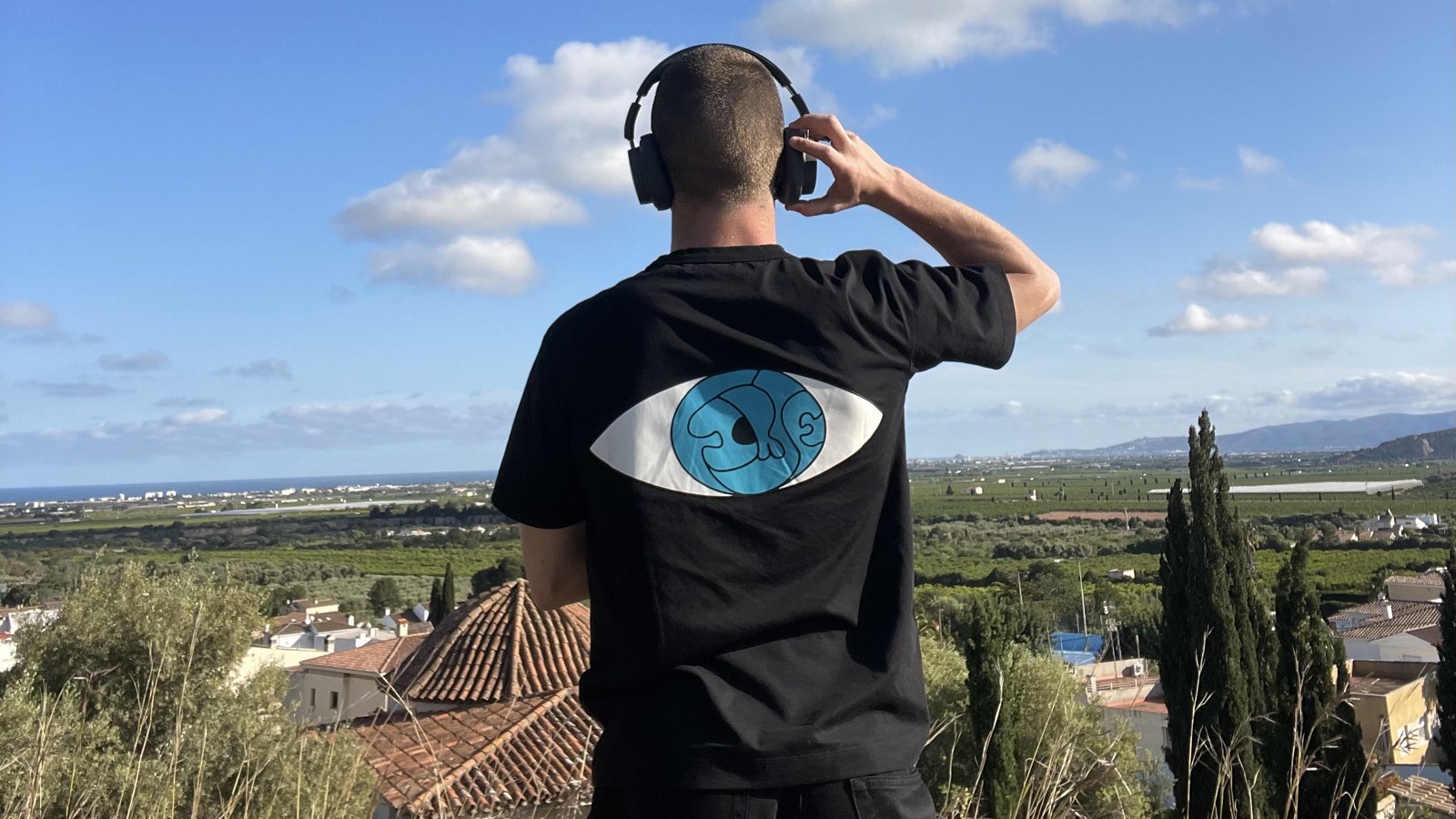 THE EYE campaign sky